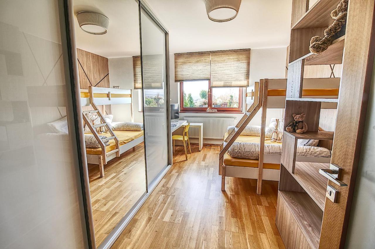 Ella Apartment Vel'ka Lomnica Luaran gambar