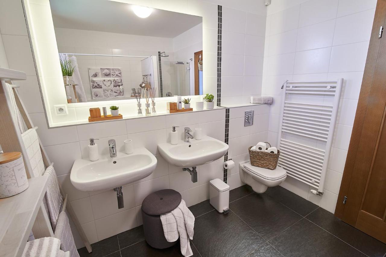 Ella Apartment Vel'ka Lomnica Luaran gambar