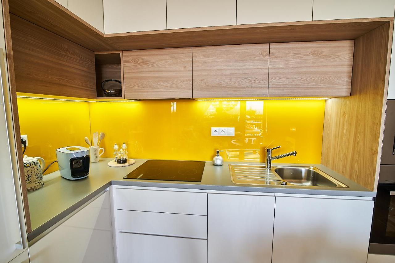 Ella Apartment Vel'ka Lomnica Luaran gambar