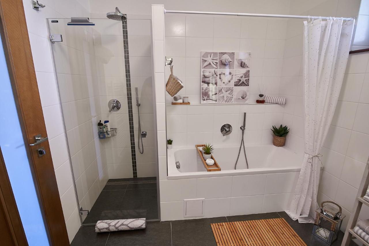 Ella Apartment Vel'ka Lomnica Luaran gambar